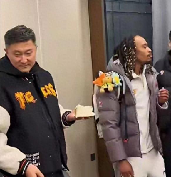 九游体育下载-确定不打！崔永熙首秀时间确定，辽粤战可登场，后场三叉戟联手